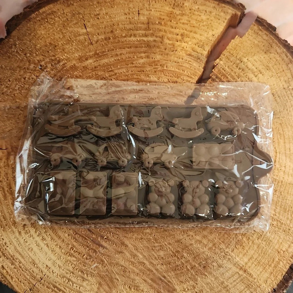 Chocolate molds NWT‎ - Picture 4 of 5